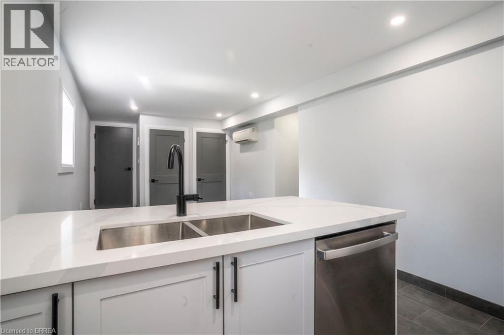 130 Elgin Street Unit# 2, Brantford, Ontario  N3S 5A5 - Photo 2 - 40823072