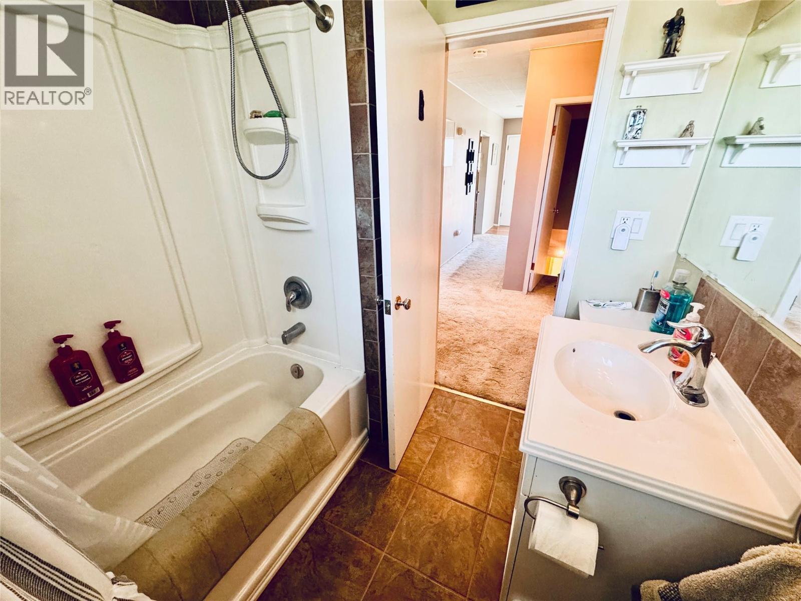 7027 18th Street, Grand Forks, British Columbia  V0H 1H2 - Photo 36 - 10384273