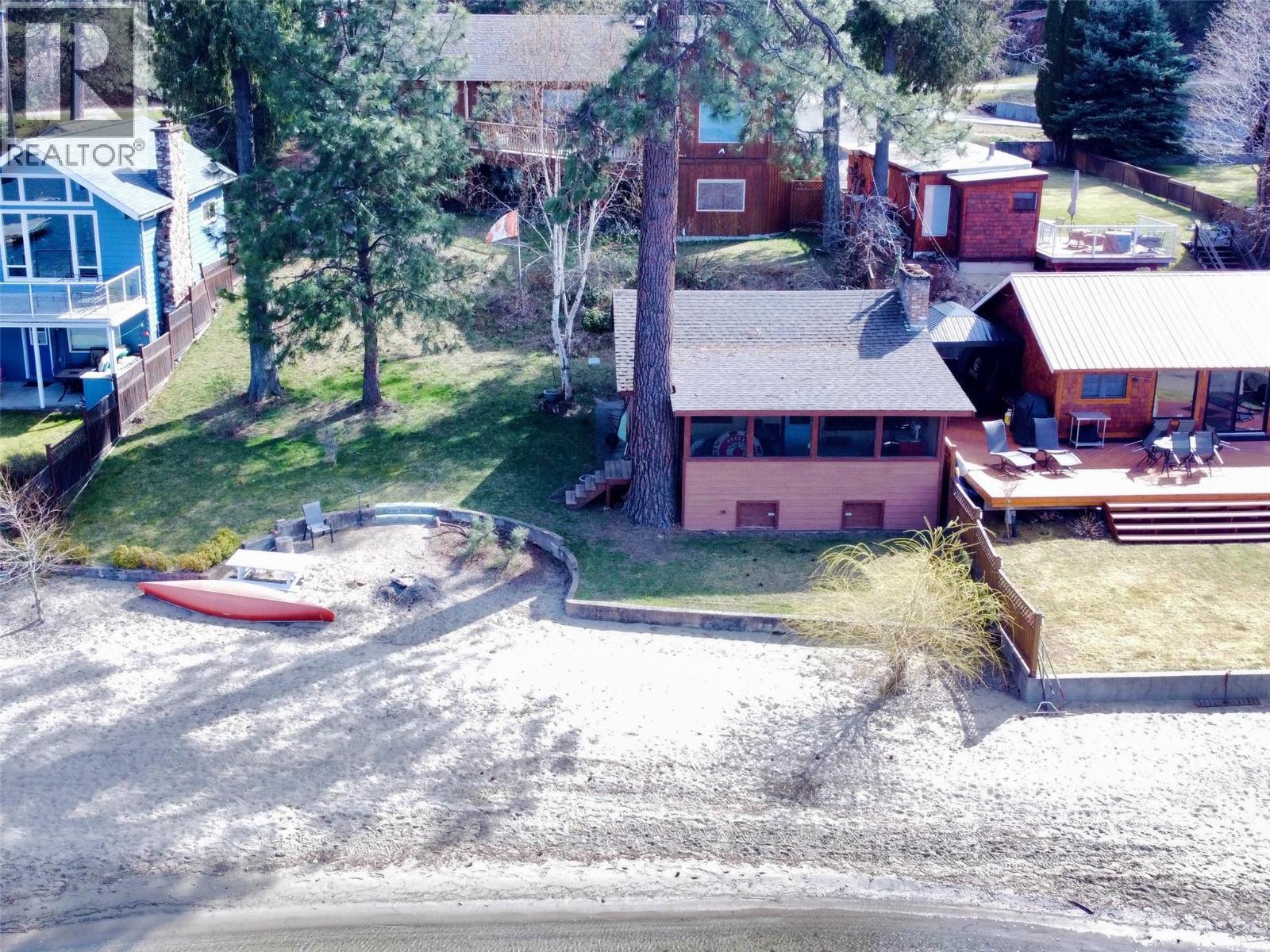 70 Sandner Road, Christina Lake, British Columbia  V0H 1E0 - Photo 3 - 10383113