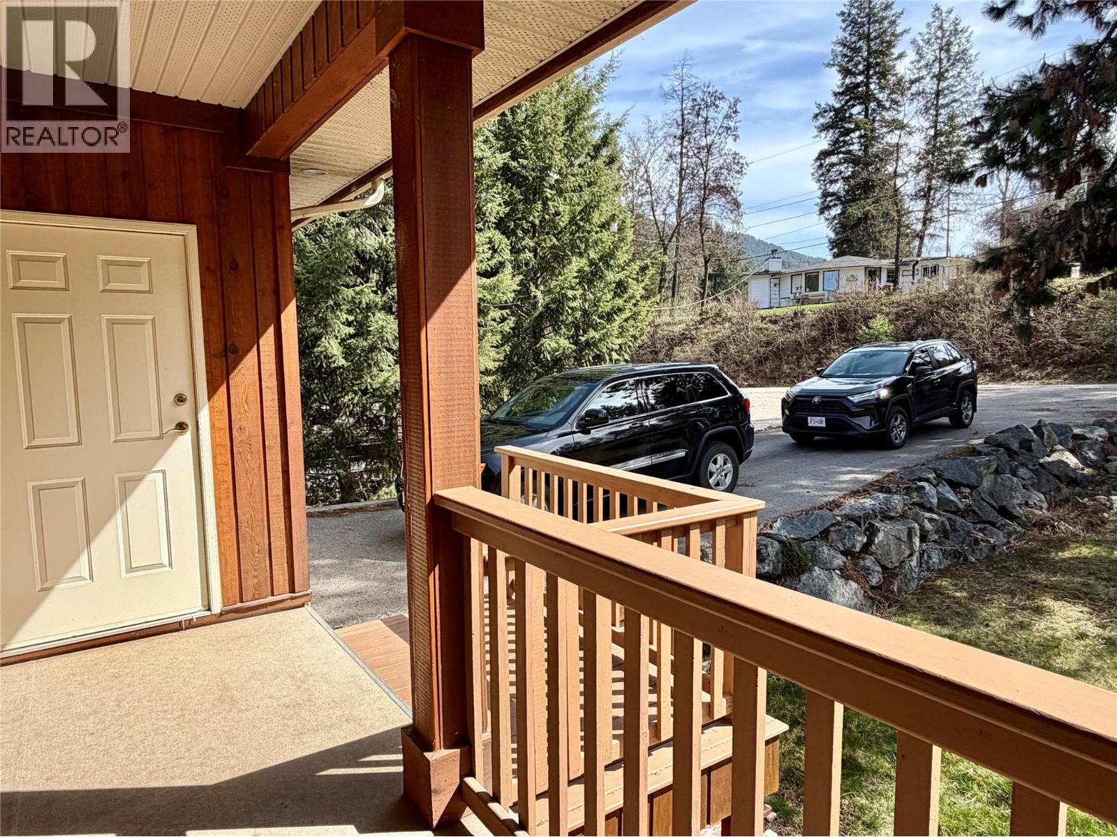 70 Sandner Road, Christina Lake, British Columbia  V0H 1E0 - Photo 6 - 10383113