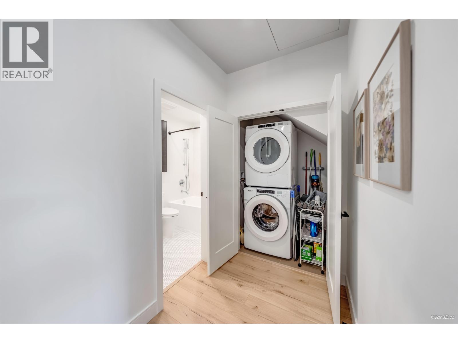 617 55 Klahanie Drive, Port Moody, British Columbia  V3H 0M9 - Photo 17 - R3108876