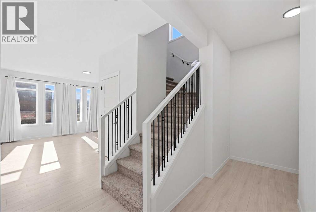 191 Herron Rise NE, Calgary, Alberta  T3P 2G2 - Photo 6 - A2303000