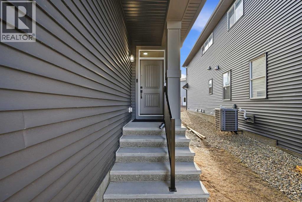 191 Herron Rise NE, Calgary, Alberta  T3P 2G2 - Photo 4 - A2303000