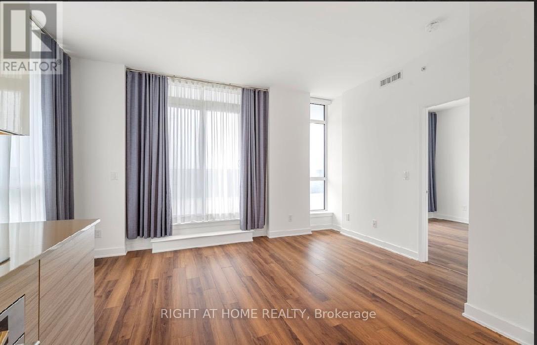 2011 - 210 Simcoe Street, Toronto, Ontario  M5T 0A9 - Photo 12 - C13028020