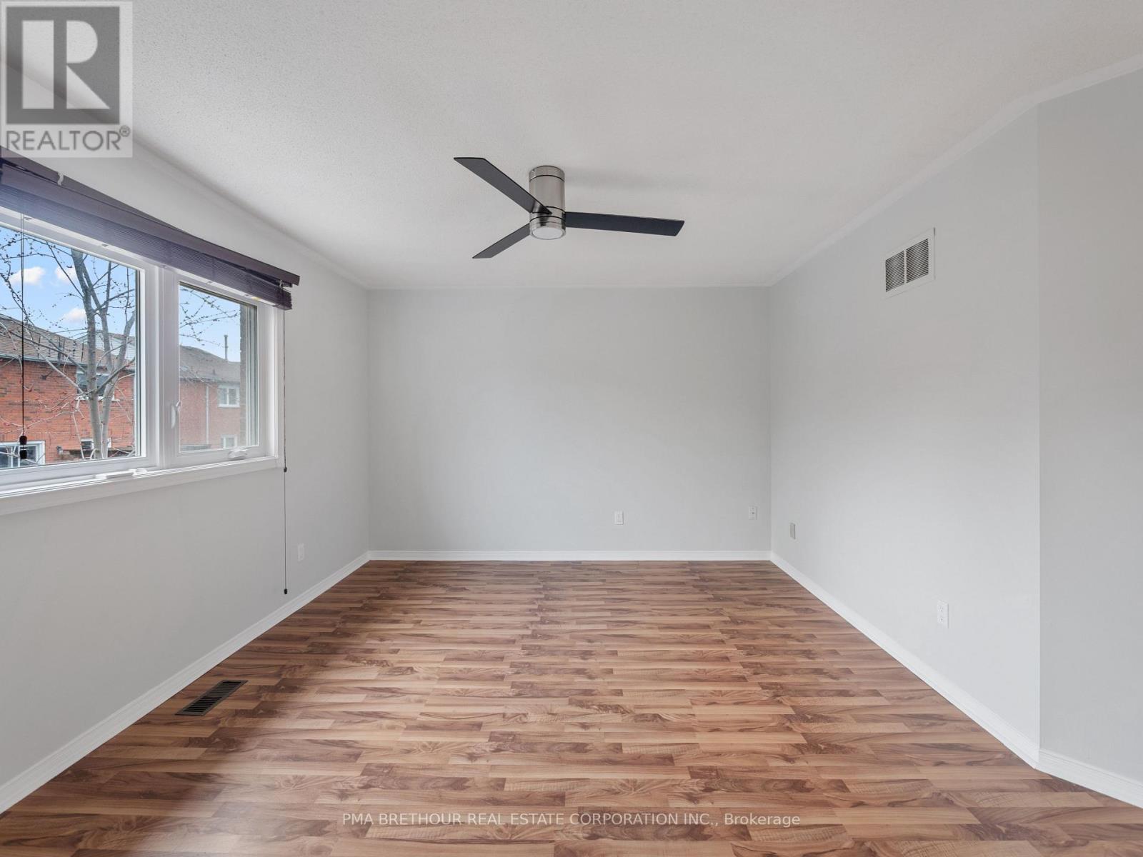 110 White Pine Crescent, Pickering, Ontario  L1V 6S3 - Photo 15 - E13028036