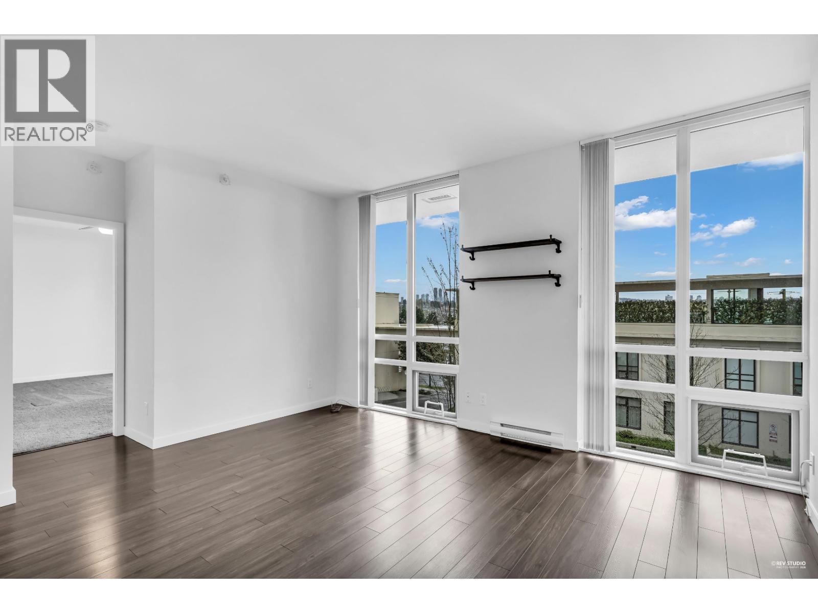 304 2200 Douglas Road, Burnaby, British Columbia  V5C 0G8 - Photo 11 - R3114432