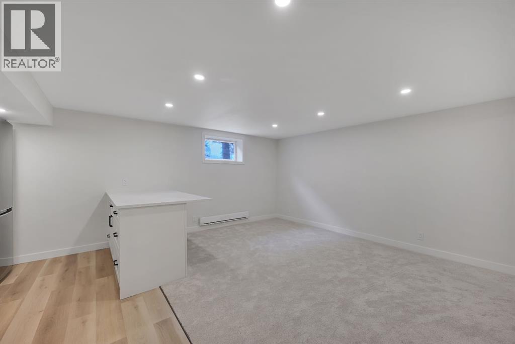 308 Doverview Crescent Se, Calgary, Alberta  T2B 1Y6 - Photo 31 - A2283538