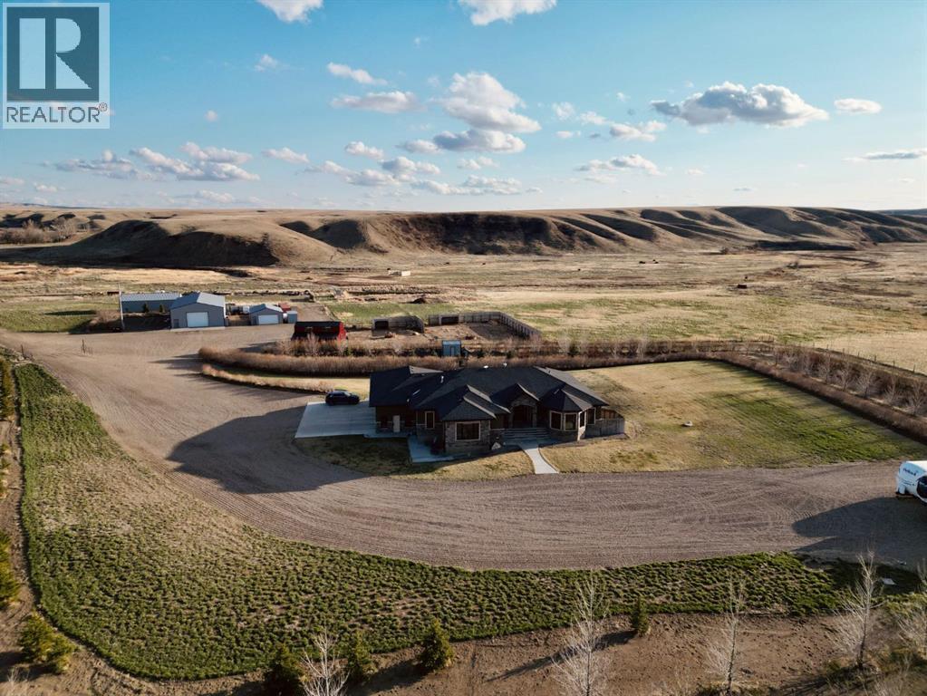 11232 Black & White Trail, Rural Cypress County, Alberta  T0K 1Z0 - Photo 5 - A2301844