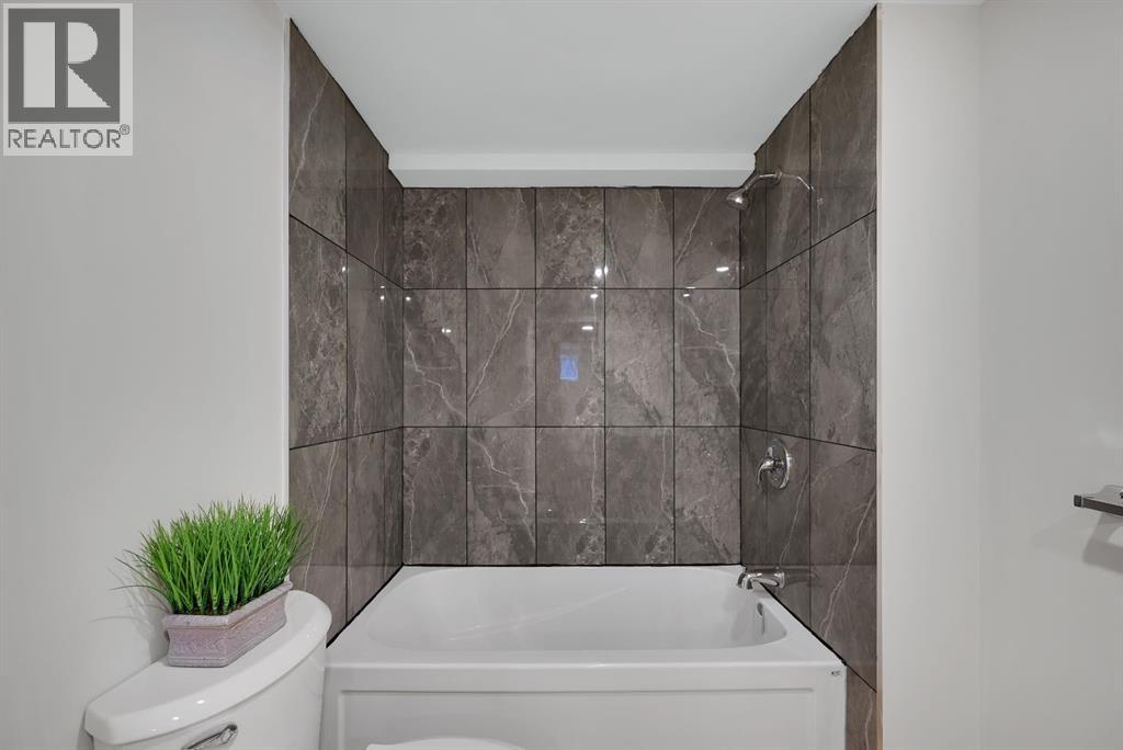 308 Doverview Crescent Se, Calgary, Alberta  T2B 1Y6 - Photo 42 - A2283538