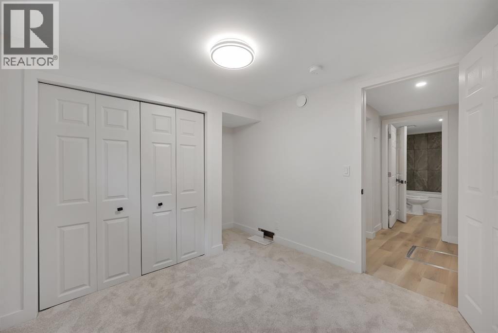 308 Doverview Crescent Se, Calgary, Alberta  T2B 1Y6 - Photo 40 - A2283538