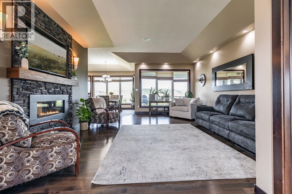 11232 Black & White Trail, Rural Cypress County, Alberta  T0K 1Z0 - Photo 9 - A2301844