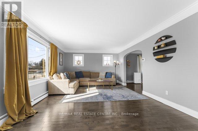 188 Thorold Road, Welland, Ontario  L3C 3V7 - Photo 6 - X12787850