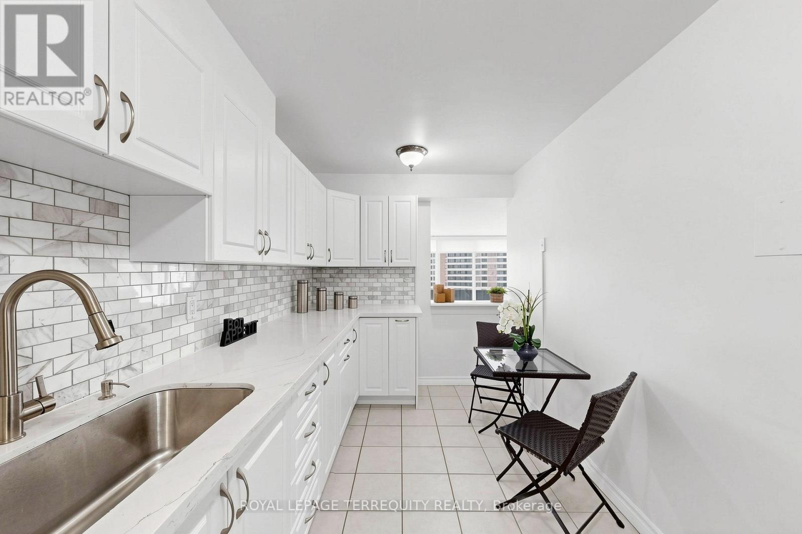 1410 - 455 Sentinel Road, Toronto, Ontario  M3J 1V5 - Photo 16 - W13028024