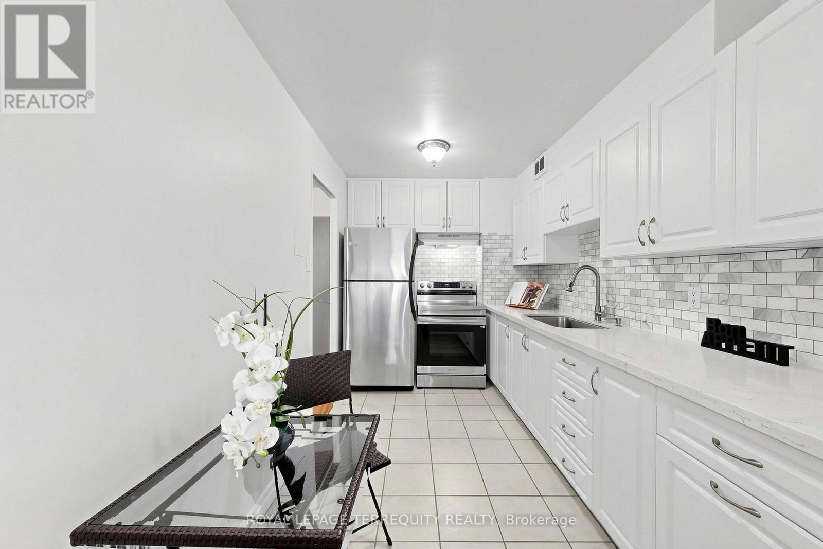 1410 - 455 Sentinel Road, Toronto, Ontario  M3J 1V5 - Photo 17 - W13028024