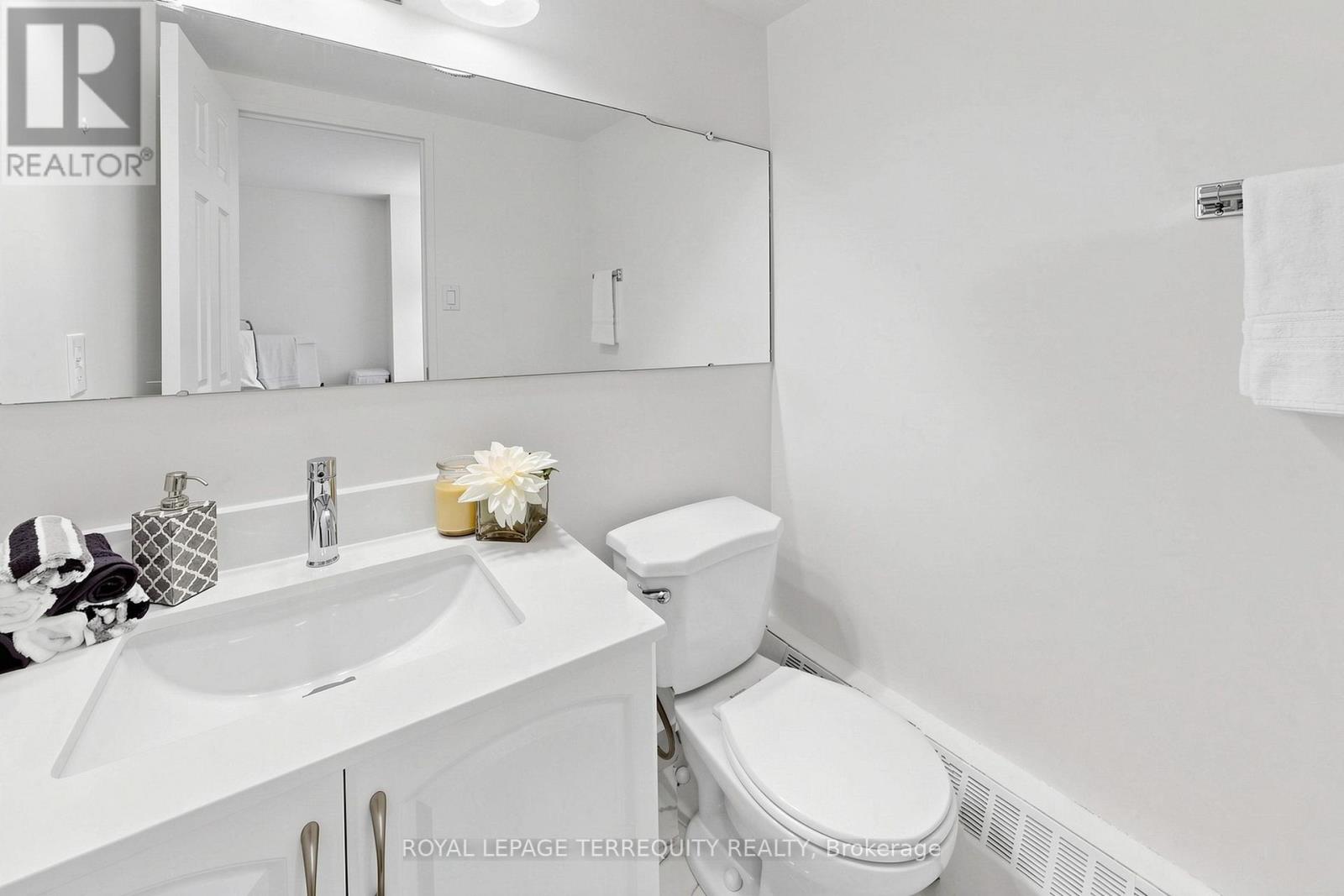 1410 - 455 Sentinel Road, Toronto, Ontario  M3J 1V5 - Photo 32 - W13028024