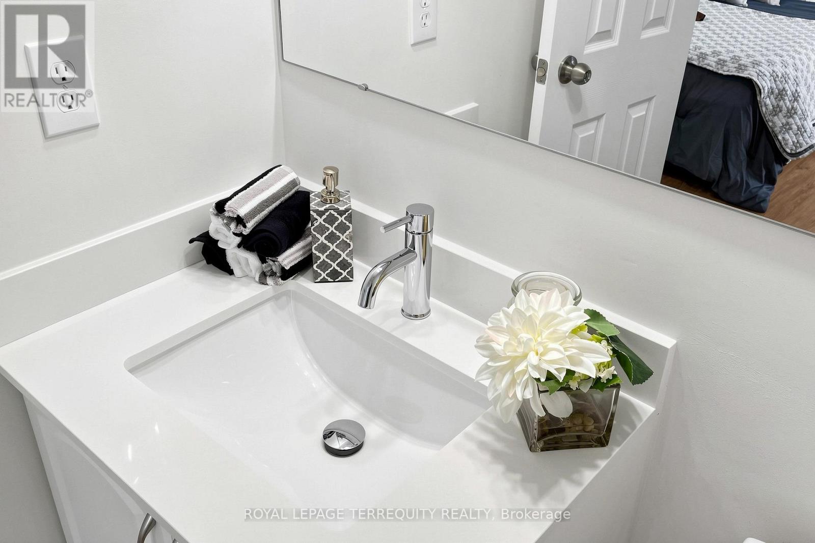 1410 - 455 Sentinel Road, Toronto, Ontario  M3J 1V5 - Photo 33 - W13028024