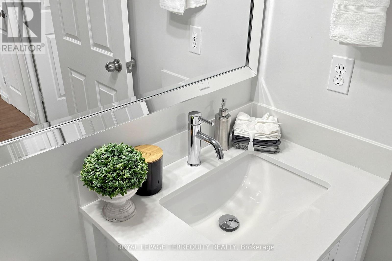 1410 - 455 Sentinel Road, Toronto, Ontario  M3J 1V5 - Photo 41 - W13028024