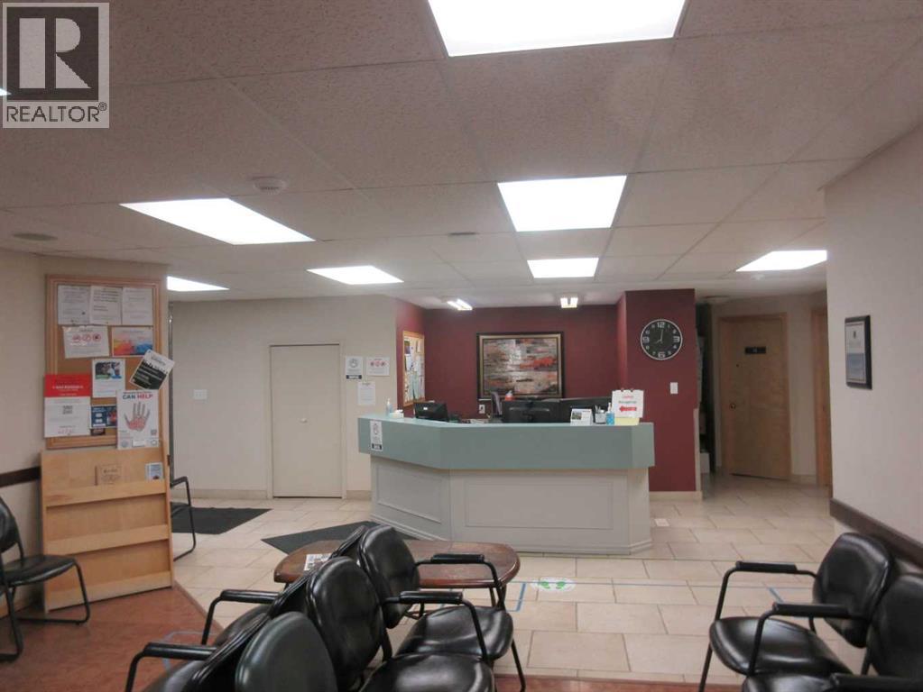 5127 49 Street, Rocky Mountain House, Alberta  T4T 1B8 - Photo 14 - A2299986