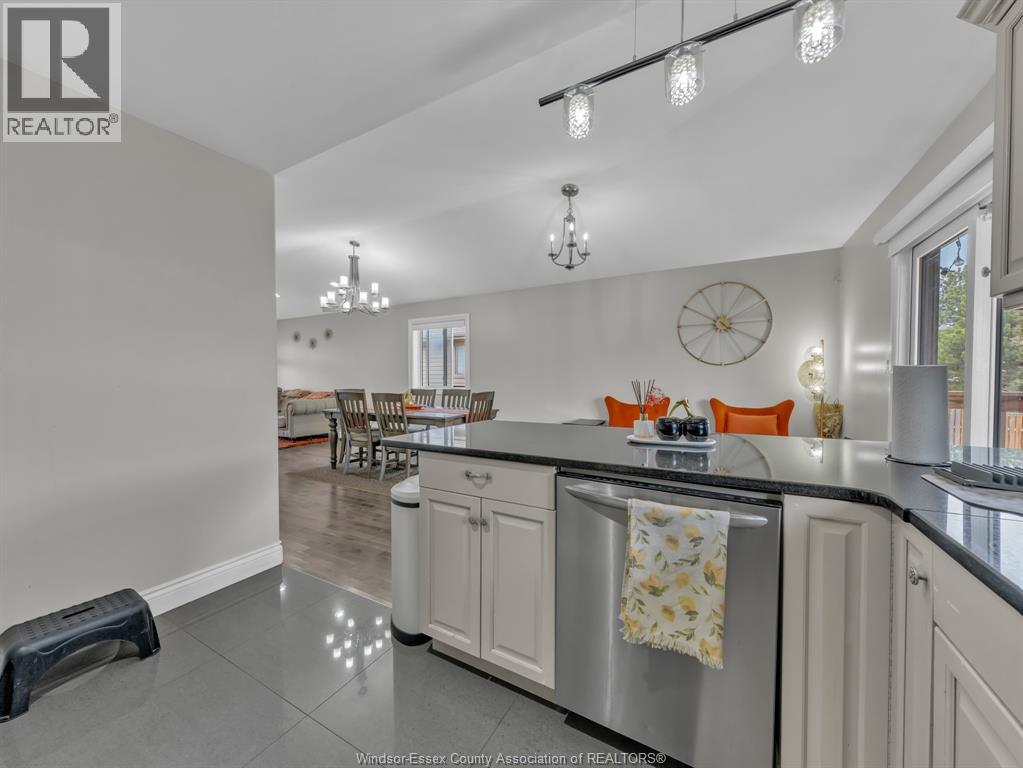 3112 Arpino Avenue, Windsor, Ontario  N8N 0A7 - Photo 13 - 26008650