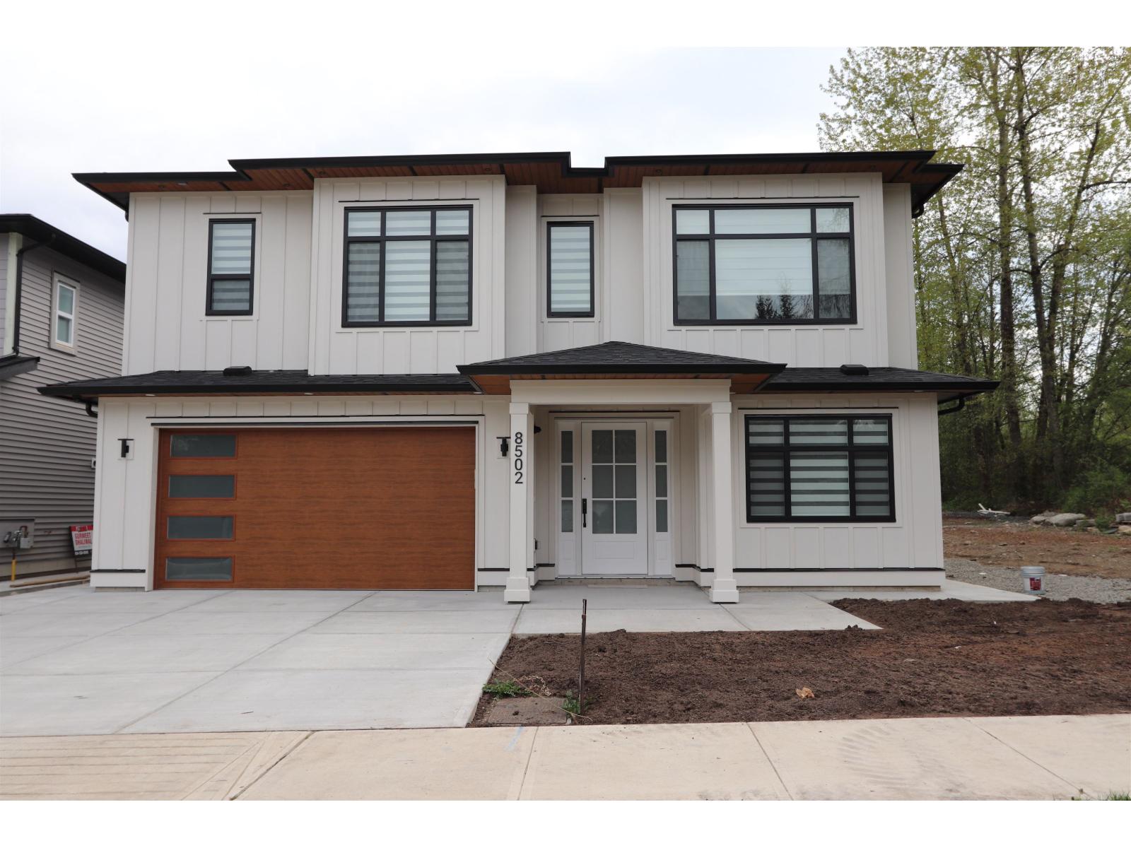 8502 NOTTMAN STREET, Mission, British Columbia