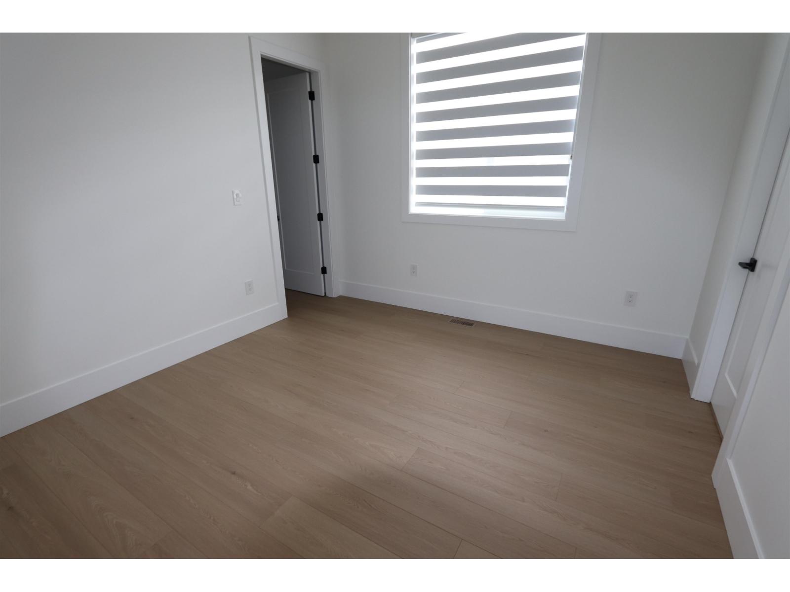 8502 Nottman Street, Mission, British Columbia  V2V 0H1 - Photo 17 - R3084750