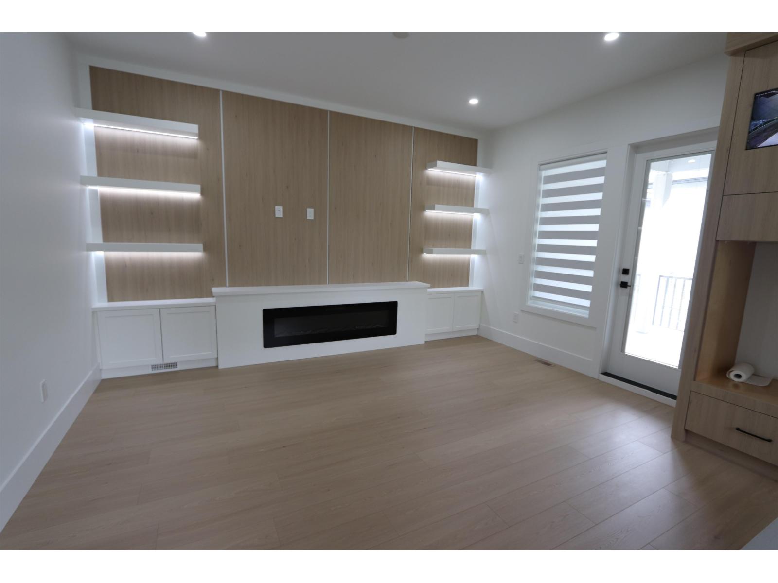 8502 Nottman Street, Mission, British Columbia  V2V 0H1 - Photo 8 - R3084750