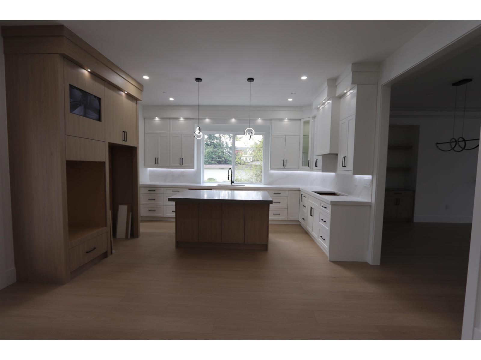 8502 Nottman Street, Mission, British Columbia  V2V 0H1 - Photo 11 - R3084750