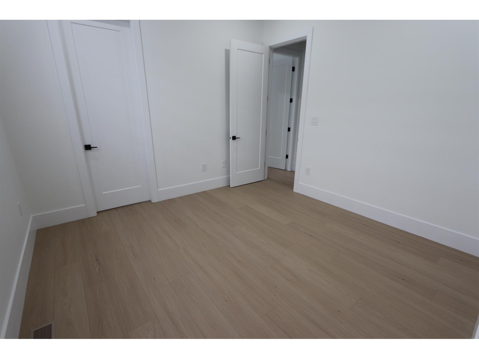 8502 Nottman Street, Mission, British Columbia  V2V 0H1 - Photo 14 - R3084750