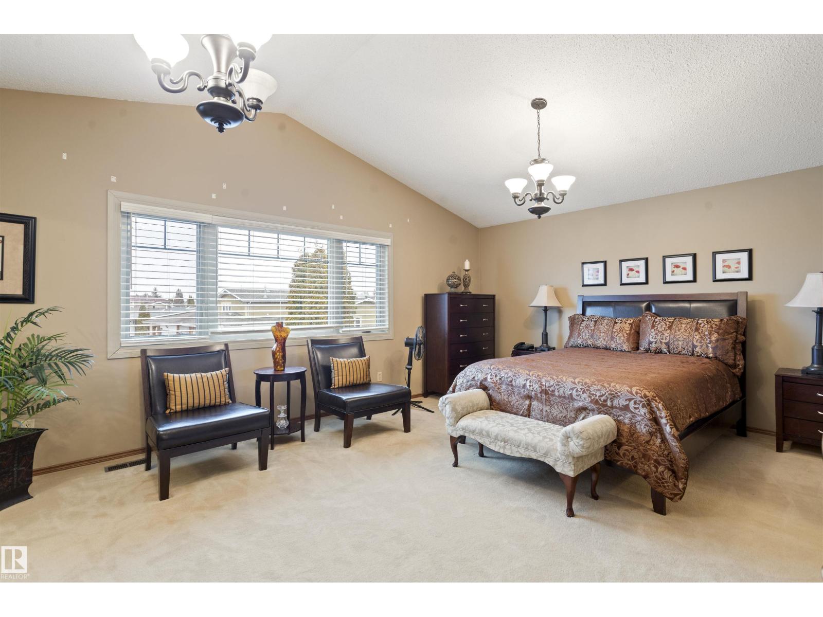 9831 158 Av Nw, Edmonton, Alberta  T5X 4V3 - Photo 41 - E4483437