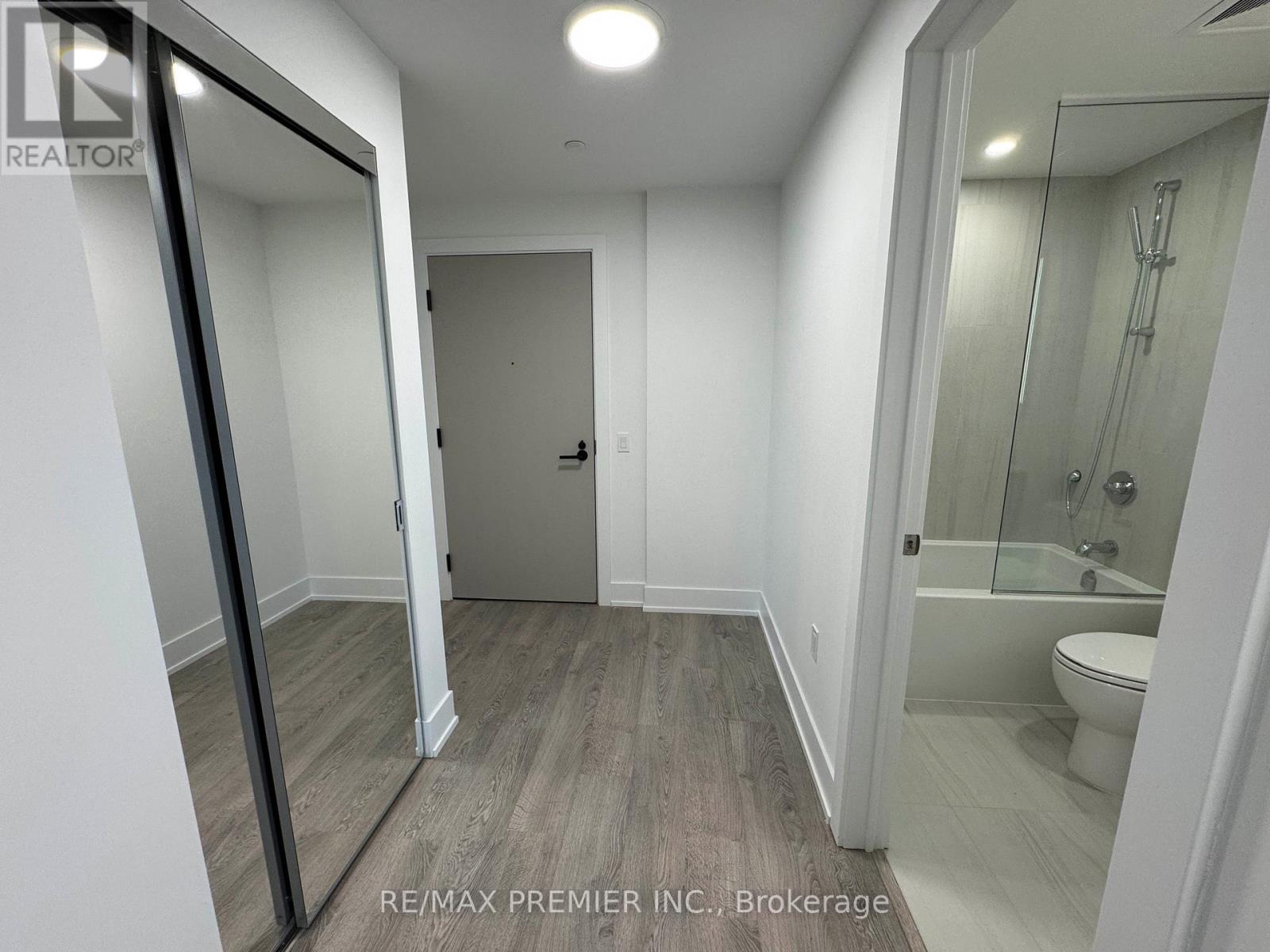 405 - 858 Dupont Street, Toronto, Ontario  M6G 0C1 - Photo 2 - W13017316