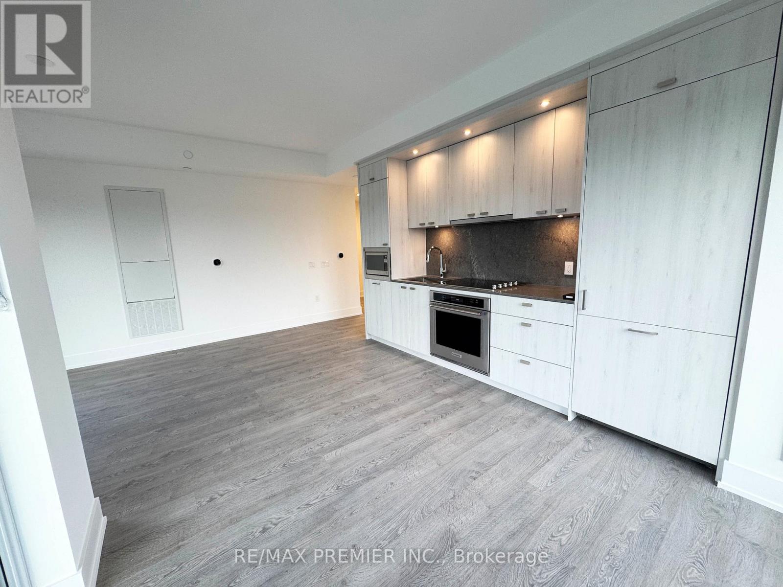 405 - 858 Dupont Street, Toronto, Ontario  M6G 0C1 - Photo 3 - W13017316