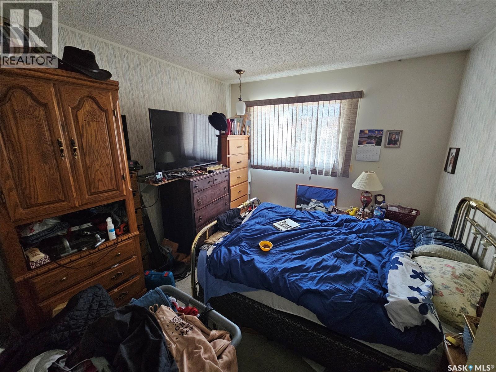 5003 Newport Road, Regina, Saskatchewan  S4S 7A5 - Photo 3 - SK033603