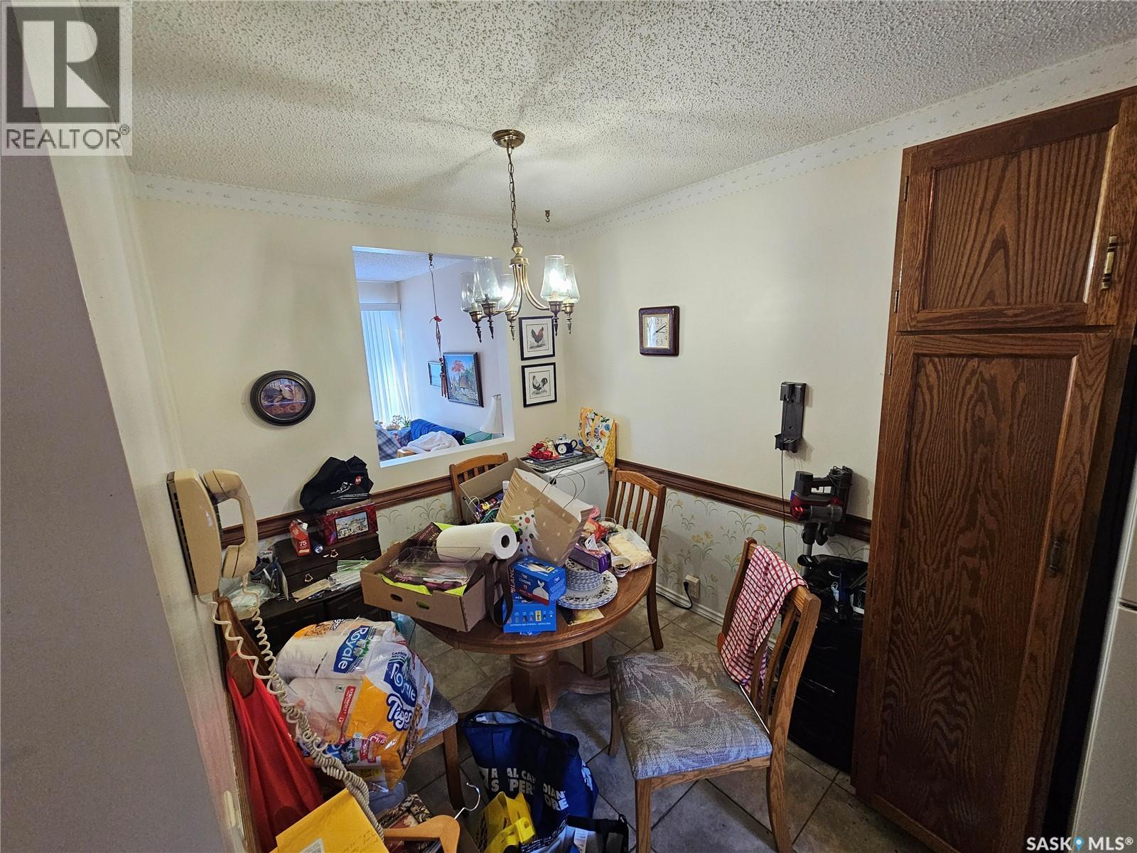 5003 Newport Road, Regina, Saskatchewan  S4S 7A5 - Photo 9 - SK033603