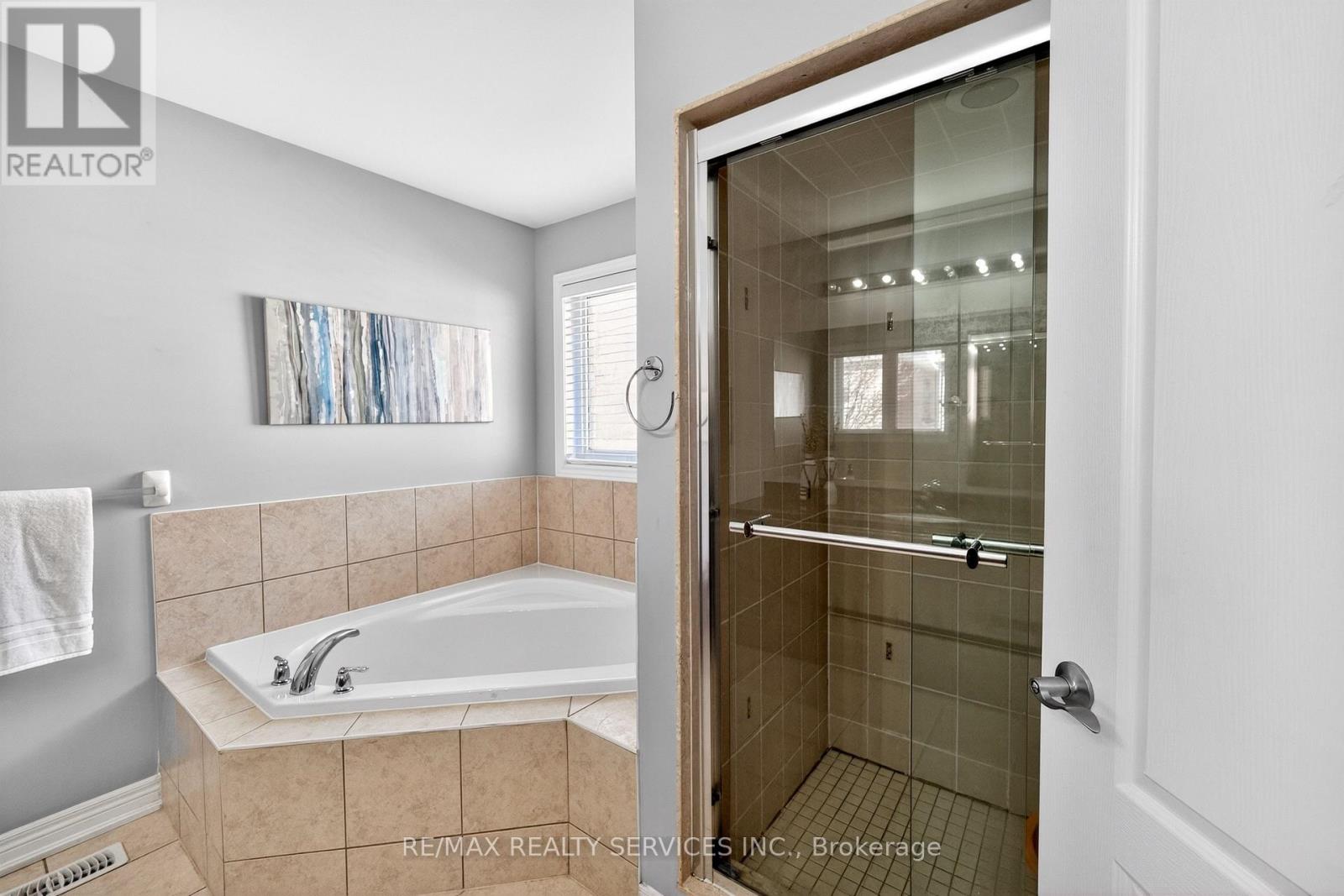 5 Pillar Road, Brampton, Ontario  L6Y 0N9 - Photo 29 - W13026734