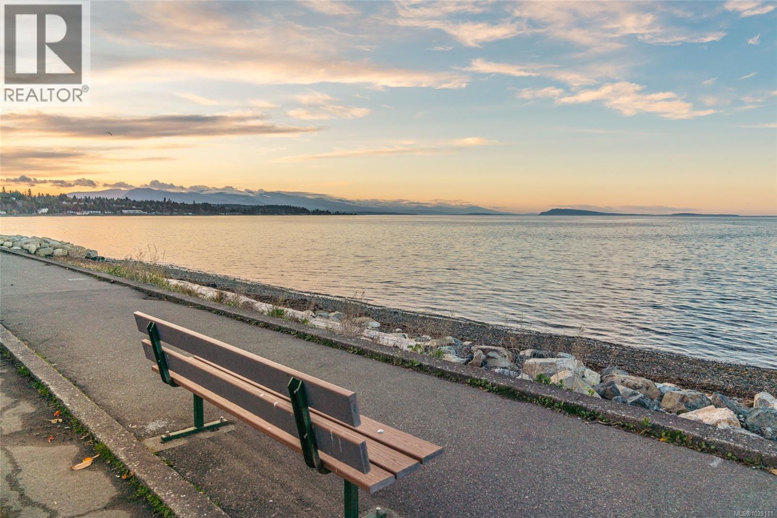 8 495 First Ave W, Qualicum Beach, British Columbia  V9K 1P1 - Photo 48 - 1029111