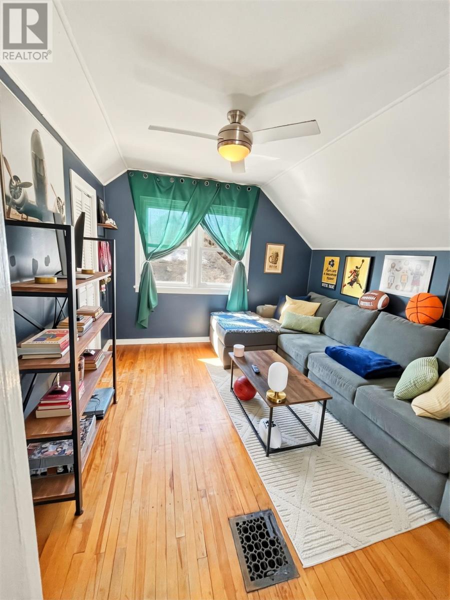 100 Brien Ave, Sault Ste. Marie, Ontario  P6B 2Y6 - Photo 11 - SM260735