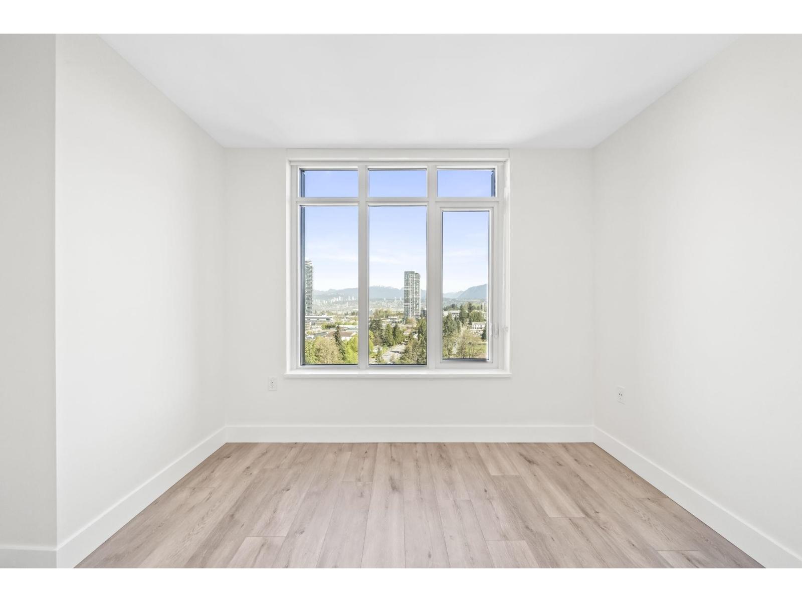 1607 10428 Whalley Boulevard, Surrey, British Columbia  V3T 0W2 - Photo 15 - R3114259