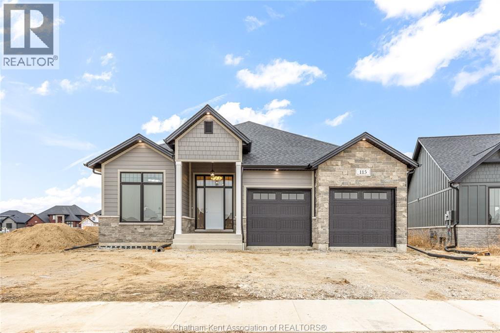 48 Bloomington Way, Chatham, Ontario  N7L 0H2 - Photo 3 - 26008758