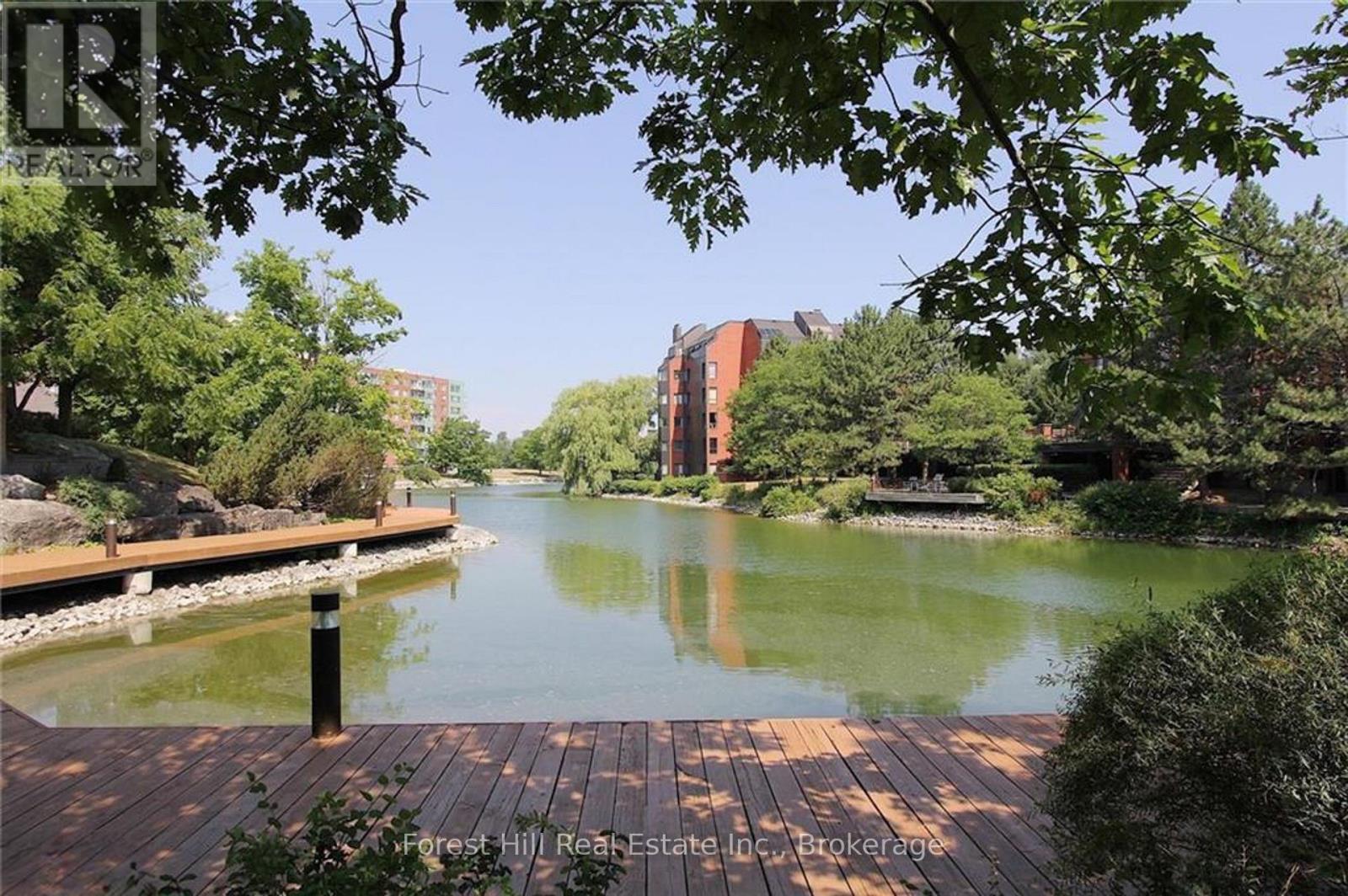 402 - 55 Blue Springs Drive, Waterloo, Ontario  N2J 4T3 - Photo 2 - X13028086