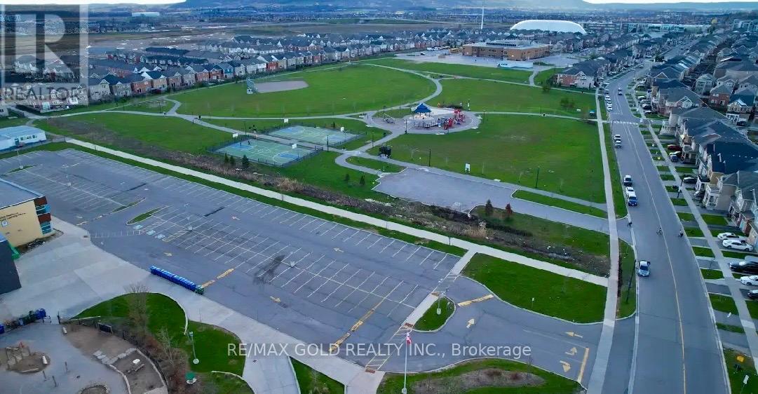 298 Etheridge Avenue, Milton, Ontario  L9E 1H7 - Photo 45 - W12876430