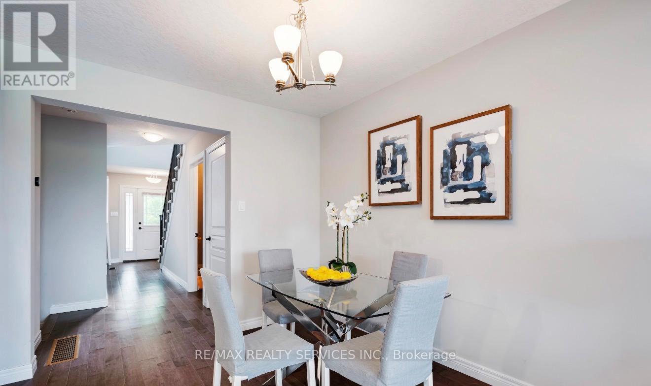 24 Lawson Street, East Luther Grand Valley, Ontario  L9W 5S5 - Photo 4 - X12925030