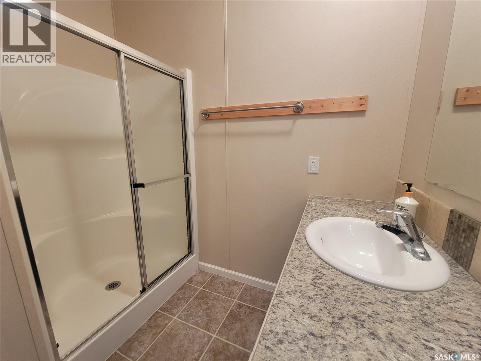 414 Lonsdale Street, Luseland, Saskatchewan  S0L 2A0 - Photo 12 - SK033602