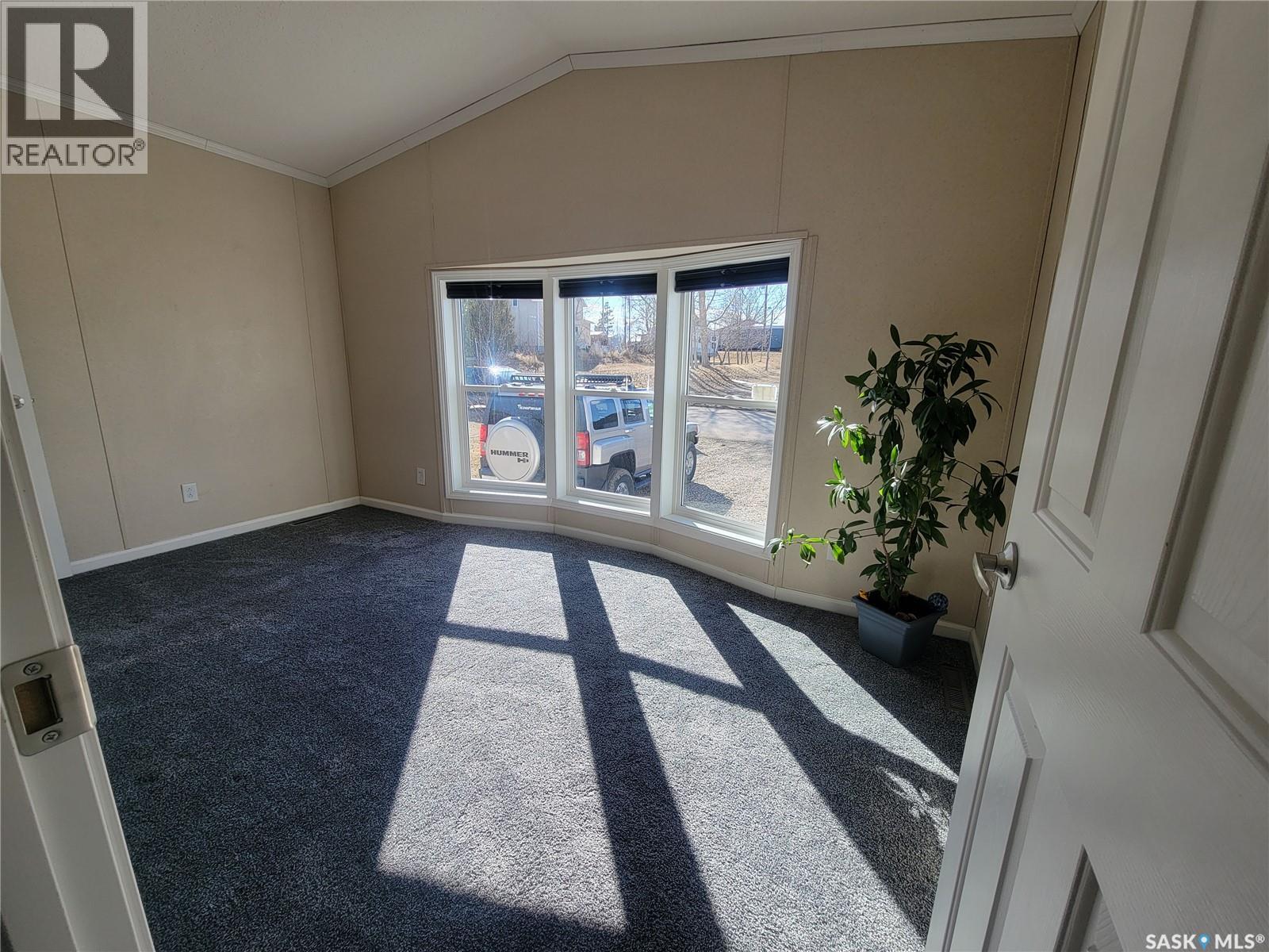 414 Lonsdale Street, Luseland, Saskatchewan  S0L 2A0 - Photo 15 - SK033602