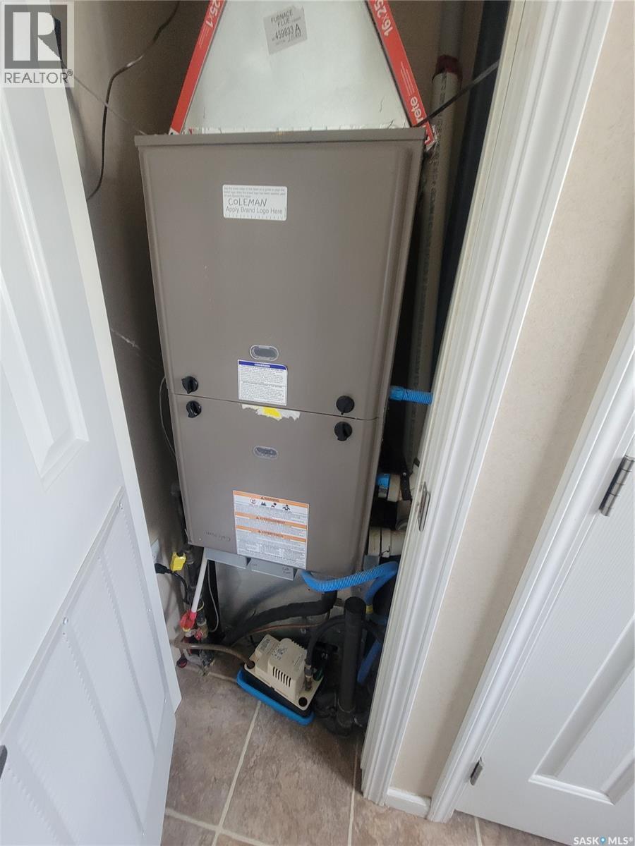 414 Lonsdale Street, Luseland, Saskatchewan  S0L 2A0 - Photo 23 - SK033602