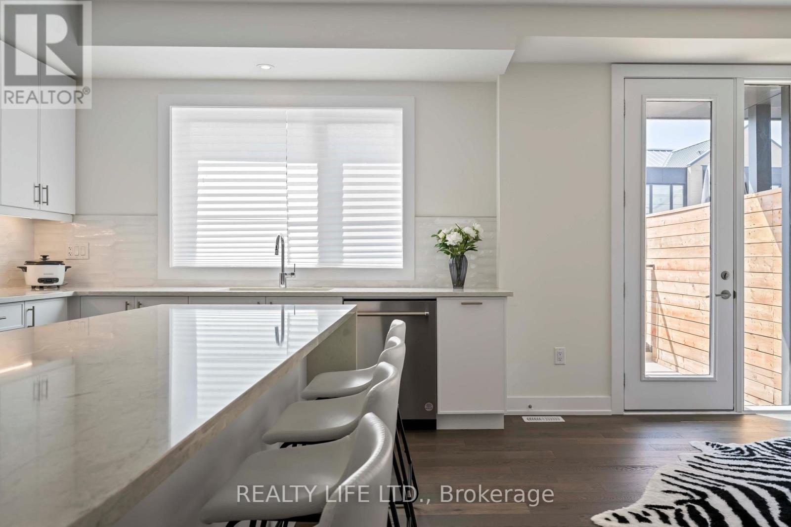 6 - 2273 Turnberry Road, Burlington, Ontario  L7M 2B2 - Photo 16 - W13028050