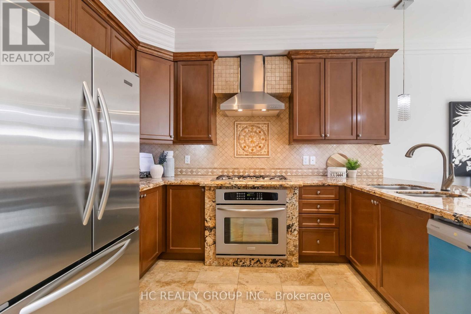 16 Begonia Crescent, Brampton, Ontario  L7A 0M5 - Photo 12 - W13028088