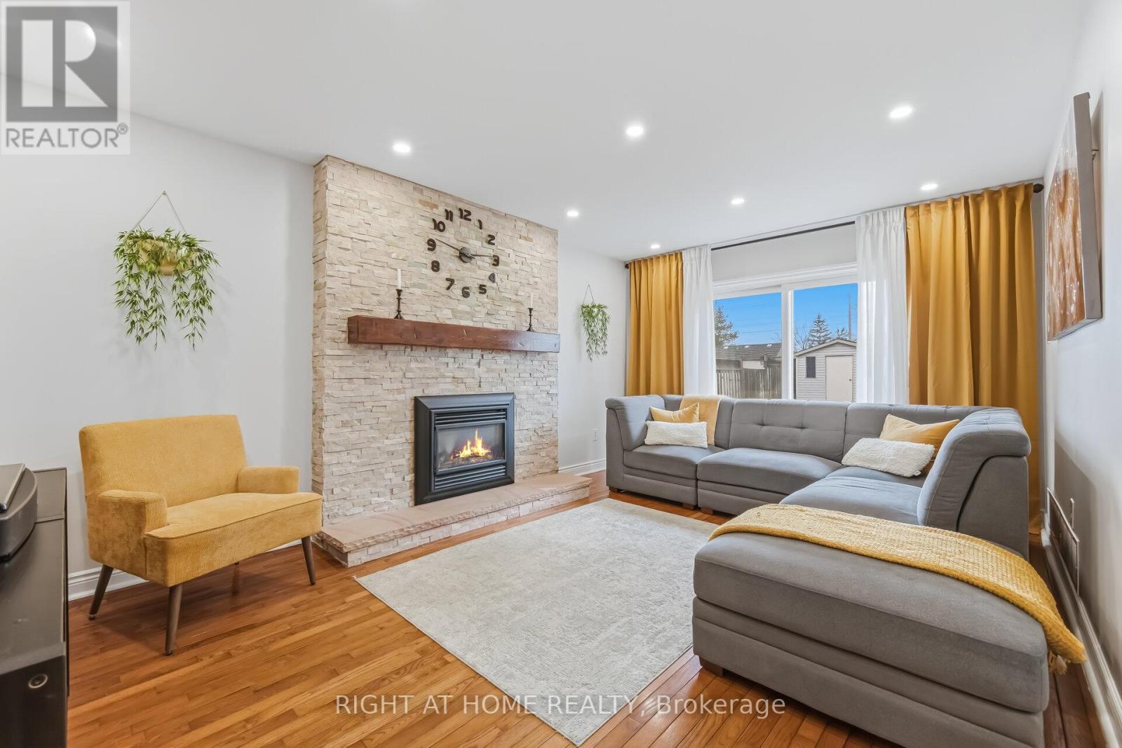 909 Lovingston Crescent, Mississauga, Ontario  L4W 3S6 - Photo 19 - W13028100