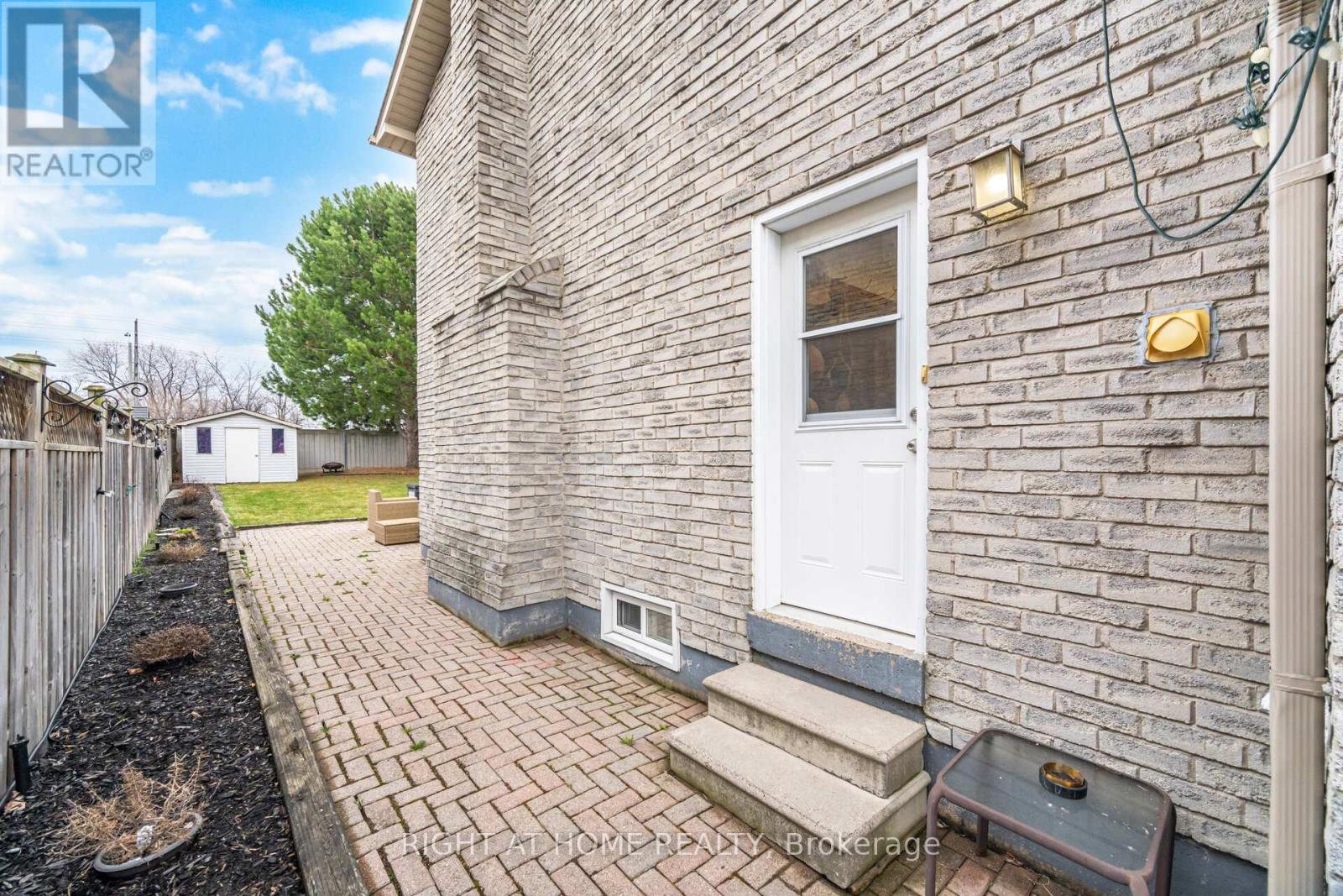 909 Lovingston Crescent, Mississauga, Ontario  L4W 3S6 - Photo 35 - W13028100