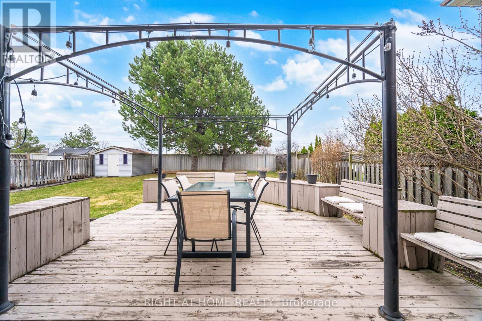 909 Lovingston Crescent, Mississauga, Ontario  L4W 3S6 - Photo 46 - W13028100