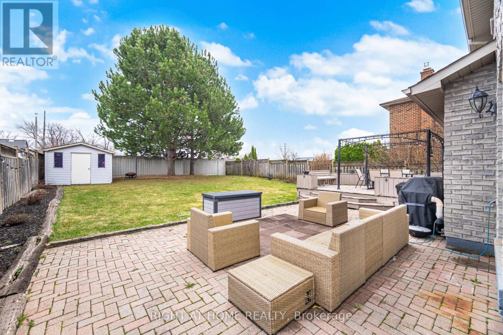 909 Lovingston Crescent, Mississauga, Ontario  L4W 3S6 - Photo 48 - W13028100